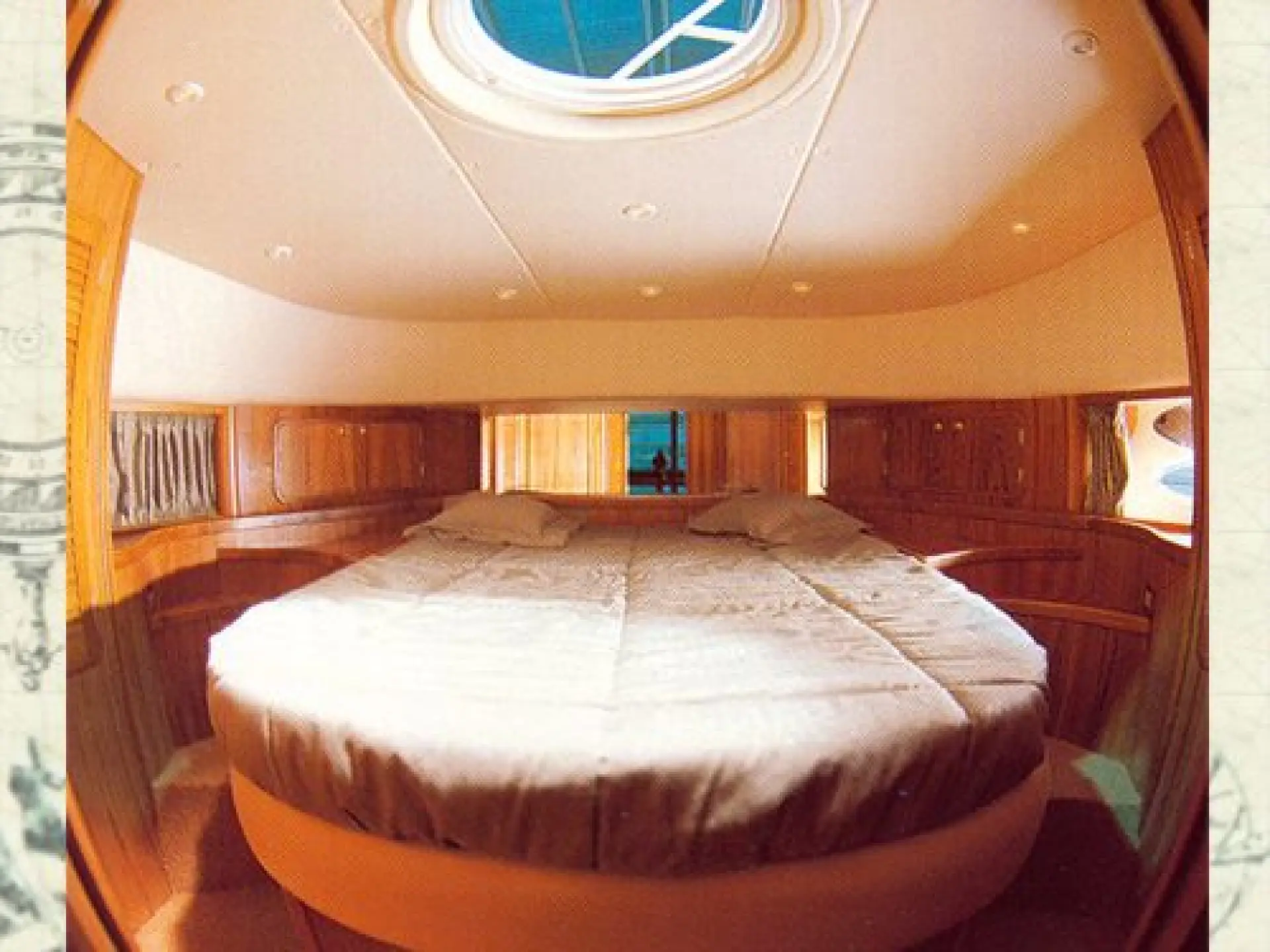 Astinor 1275 Fisher — 7/10