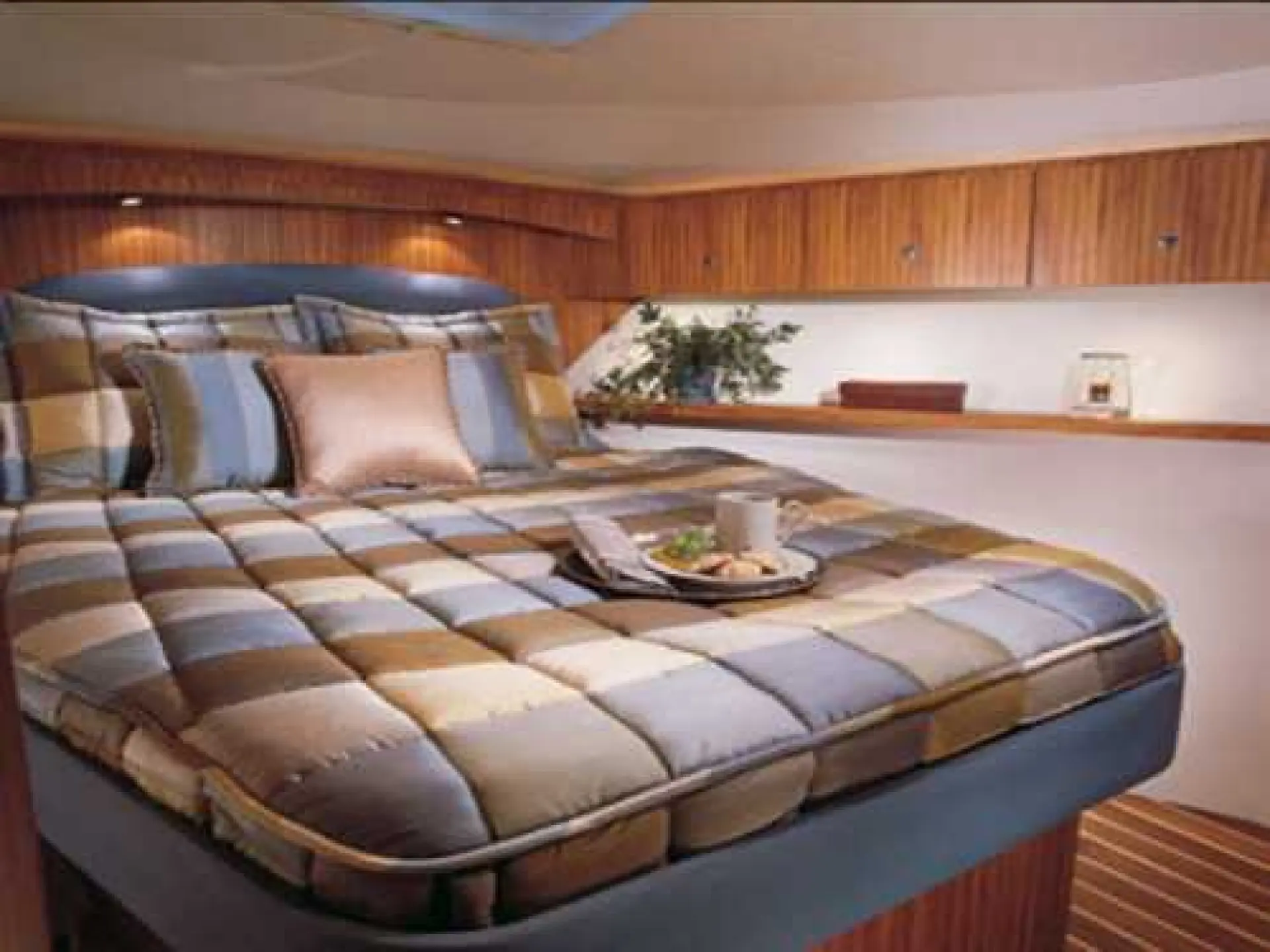 Tiara 3900 Convertible — 5/7
