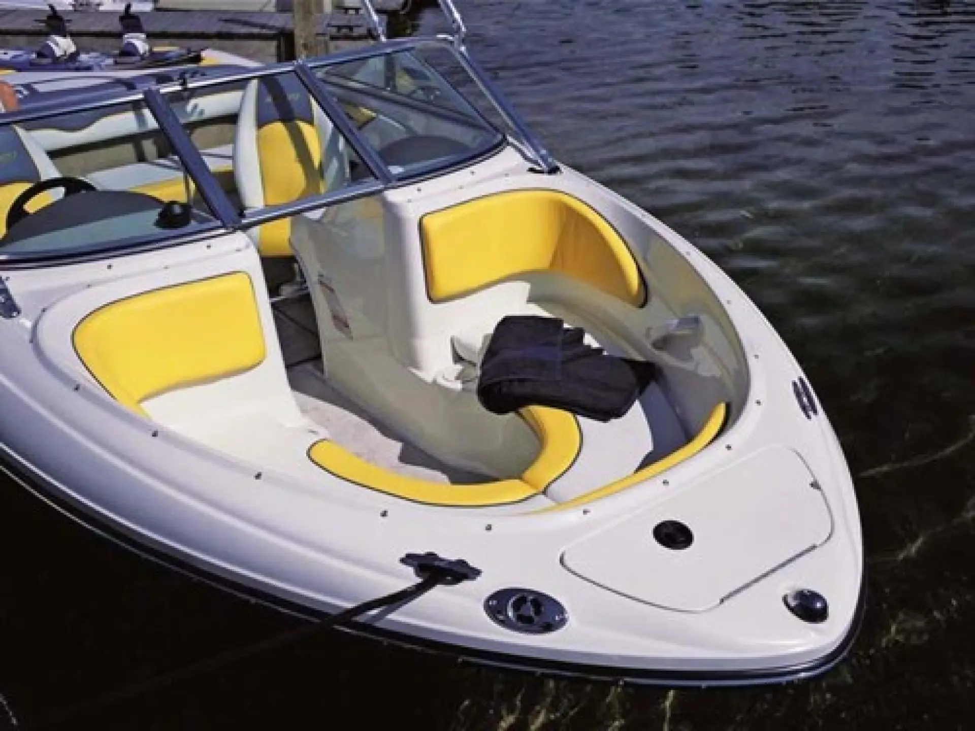 Sea Ray 205 Sport — 4/7