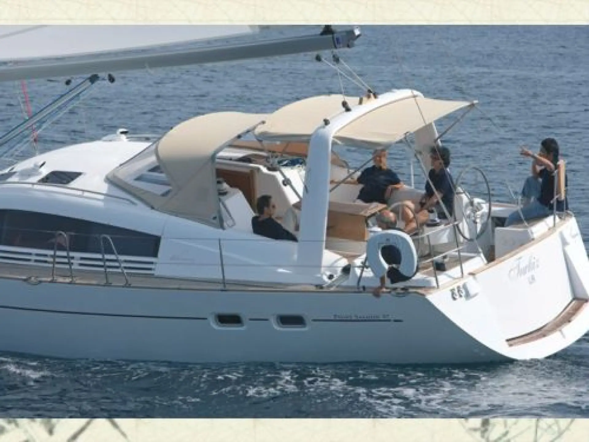 Wauquiez 47 Pilot Saloon — 7/16