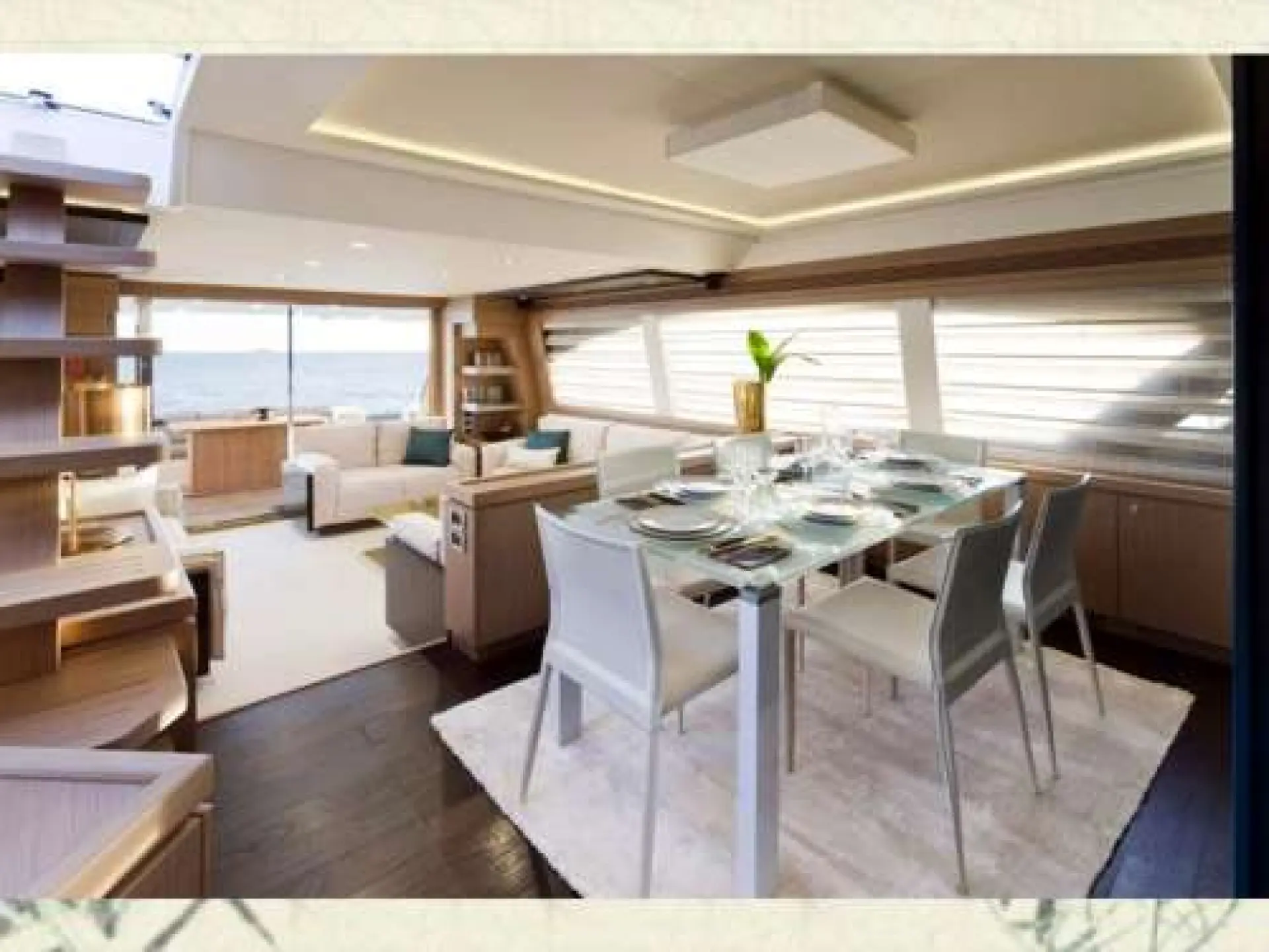 Ferretti 750 — 8/17