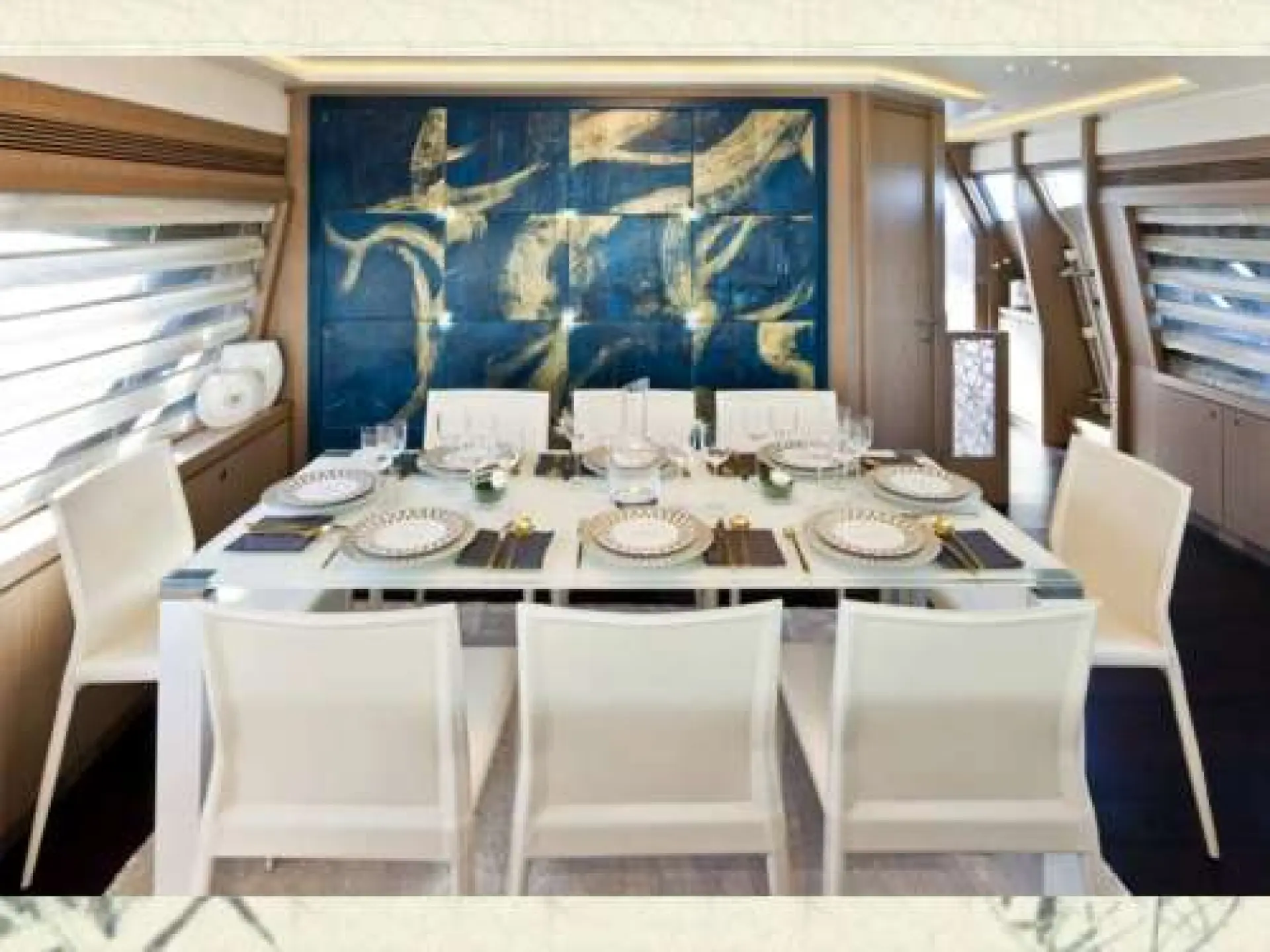 Ferretti 750 — 10/17