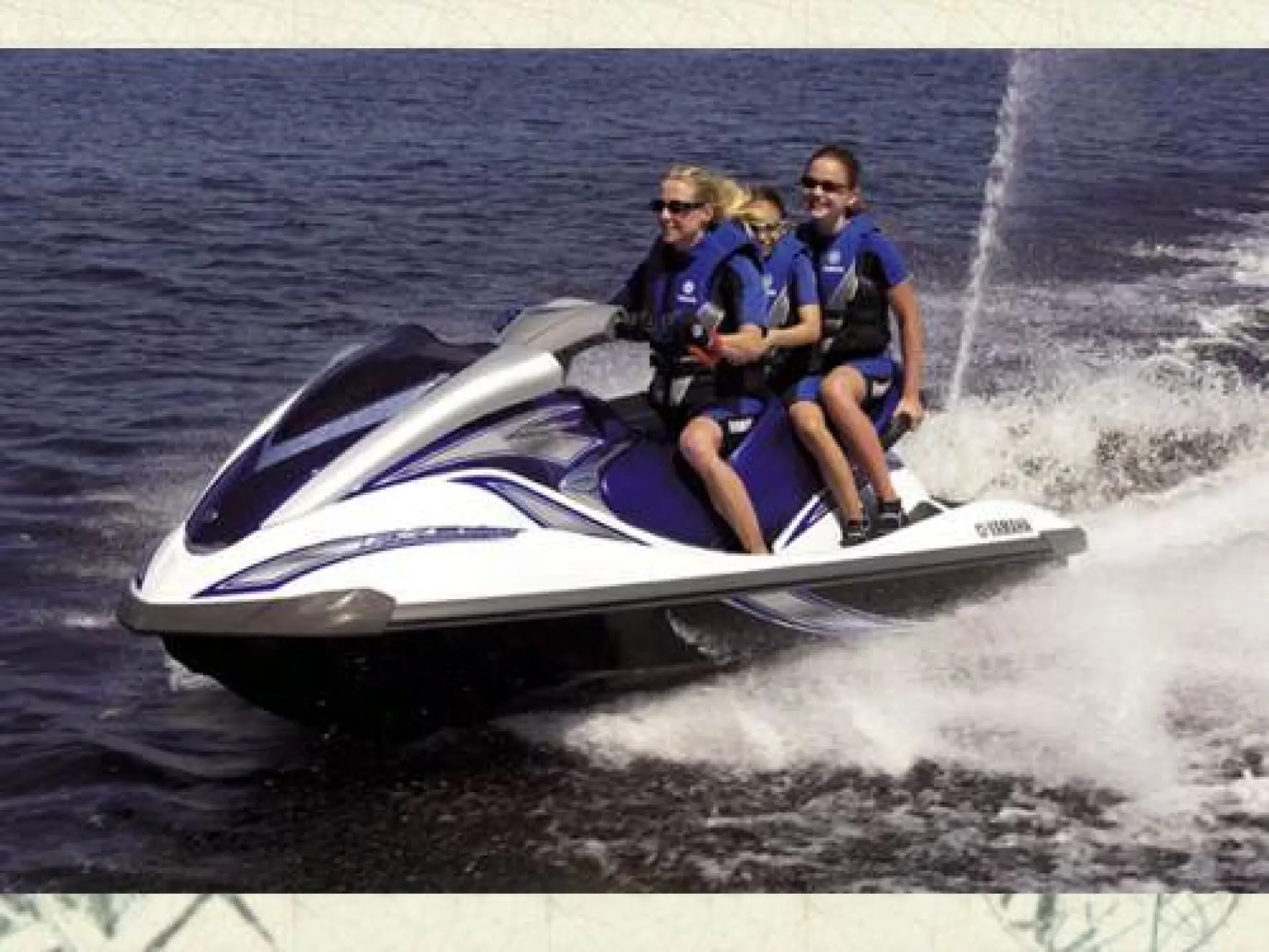 Waverunner FX Cruiser — 2/7