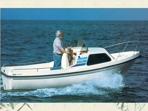Deva 500 Cabinada