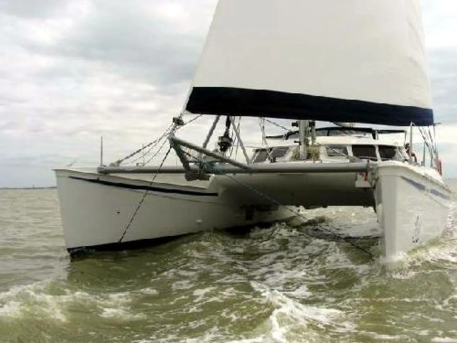 Outremer 42 — 3/9