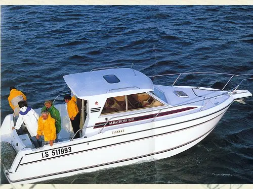 Albatros 800 — 1/15