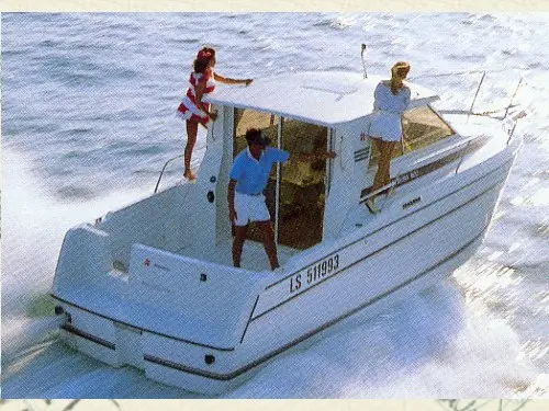 Albatros 800 — 6/15
