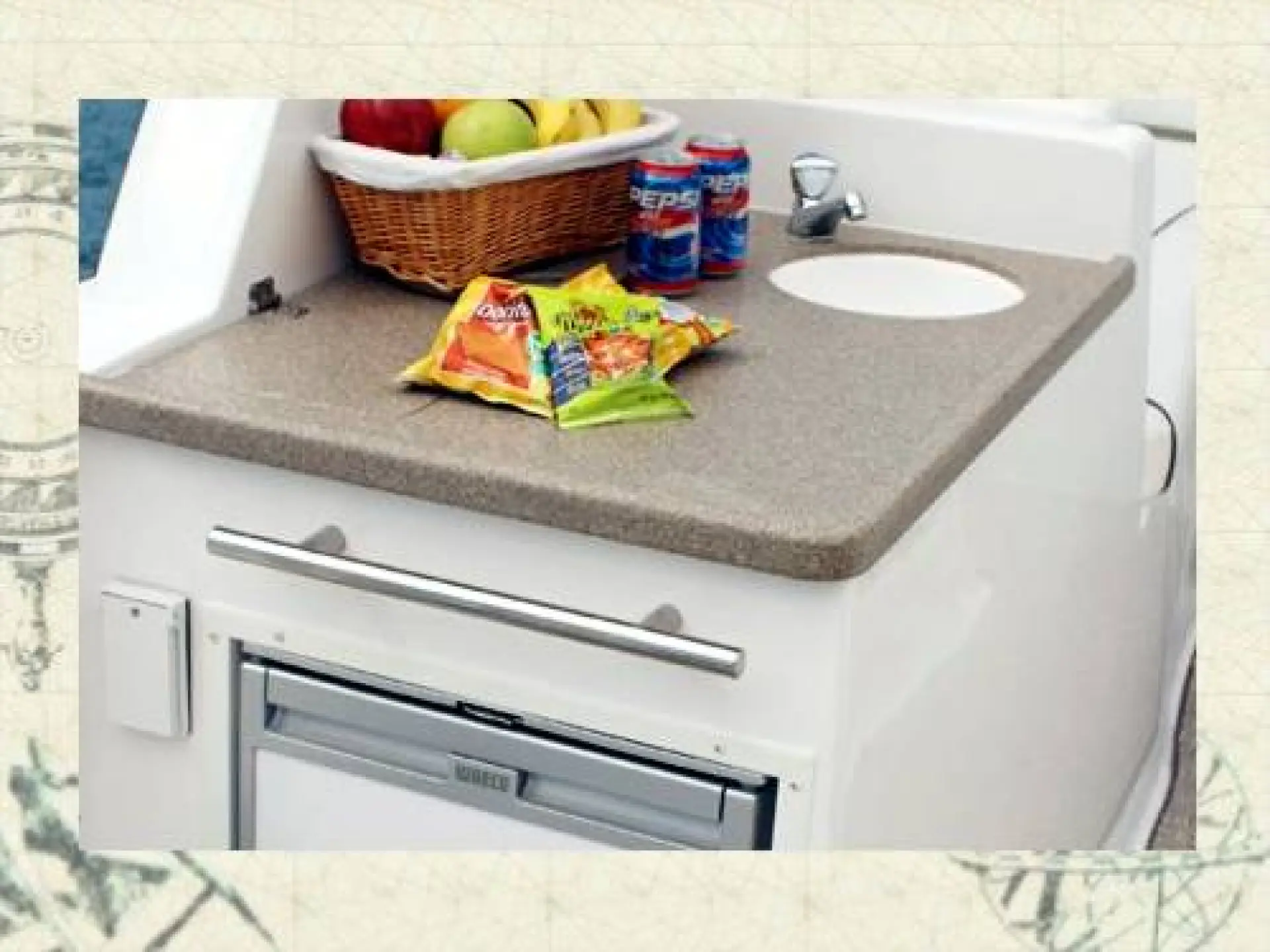 Rinker 280 Express Cruiser — 4/9