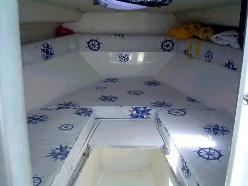 Glastron LR 600 Bayona — 2/2