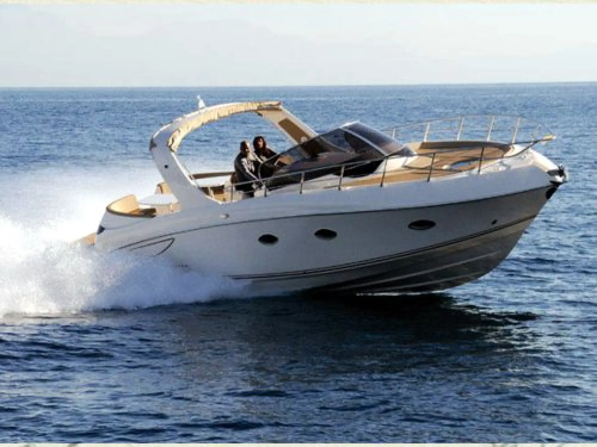 Mano 37 Gran Sport — 2/37