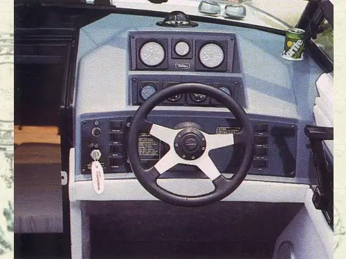 Chaparral 2350 SX — 4/7
