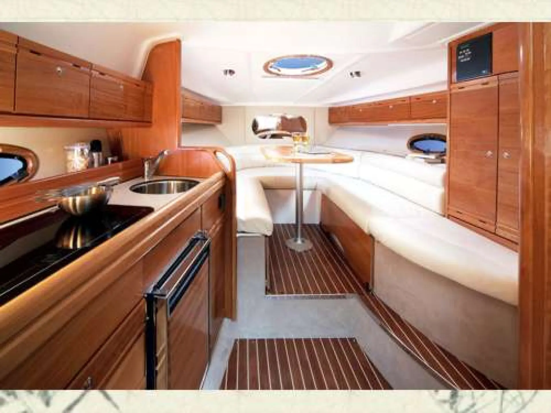 Bavaria 30 Sport — 9/18