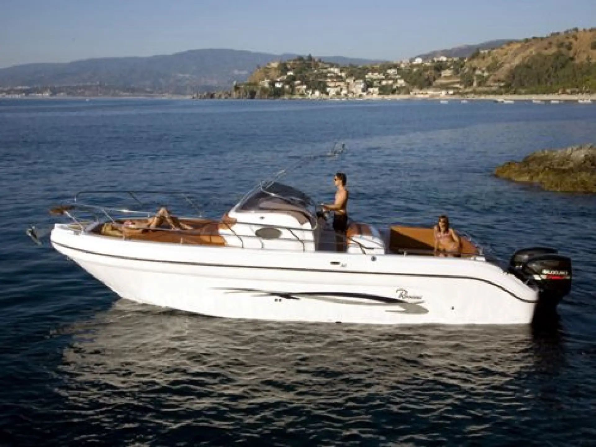 Ranieri Shadow 30 — 2/25