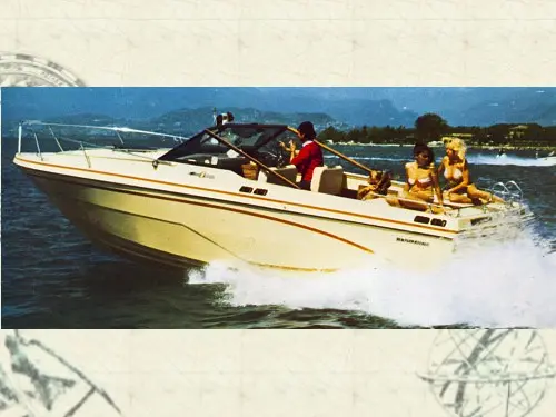 Glastron RV 800 Coral