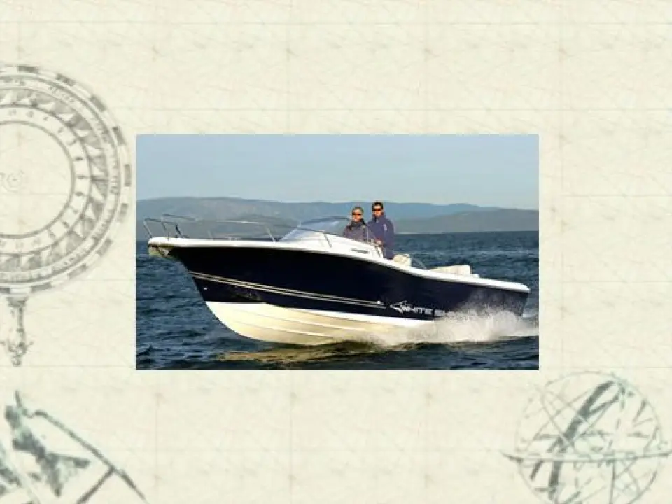 White Shark 248 · 2007