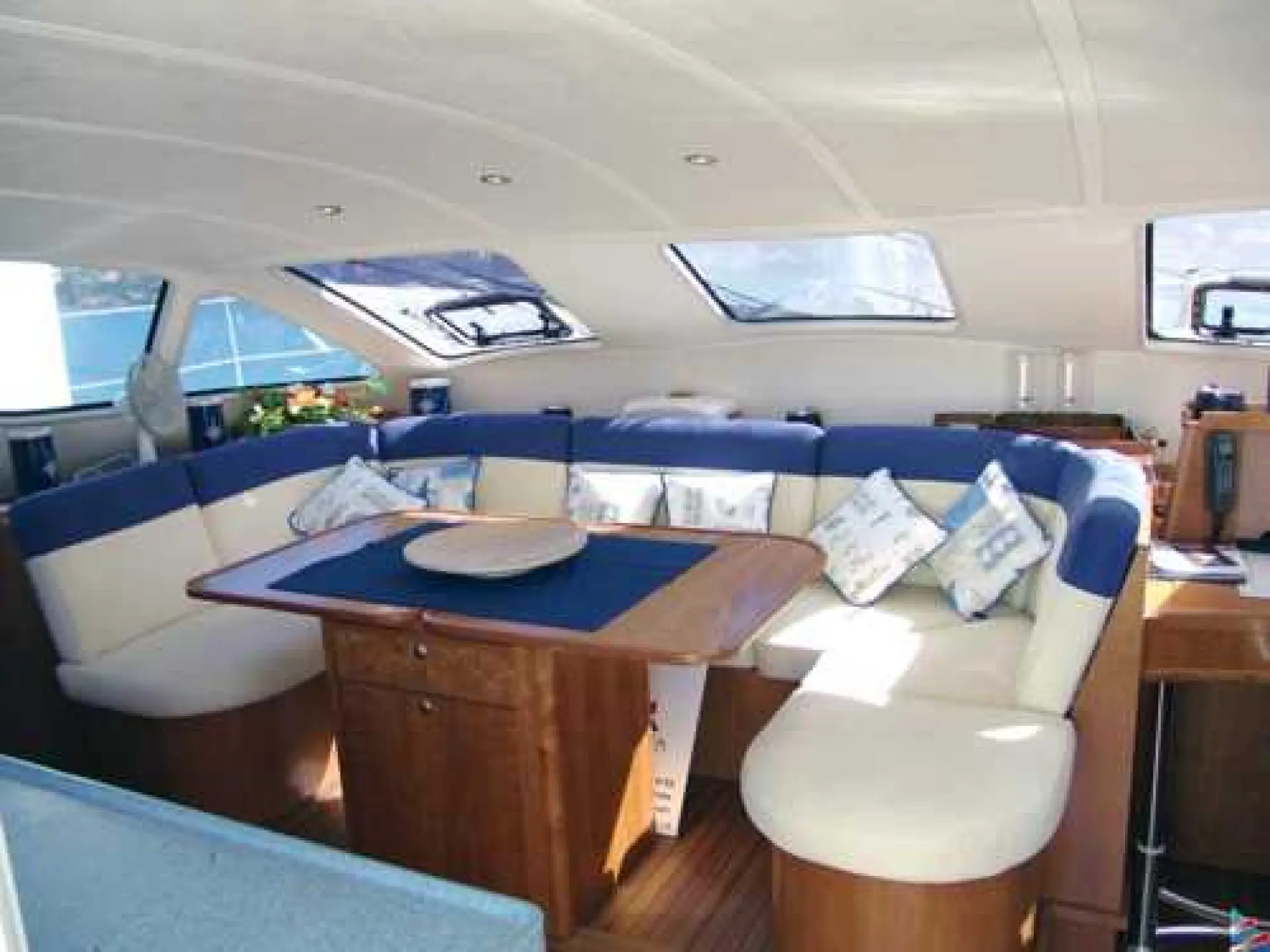Catana 47 Ocean Class — 13/24