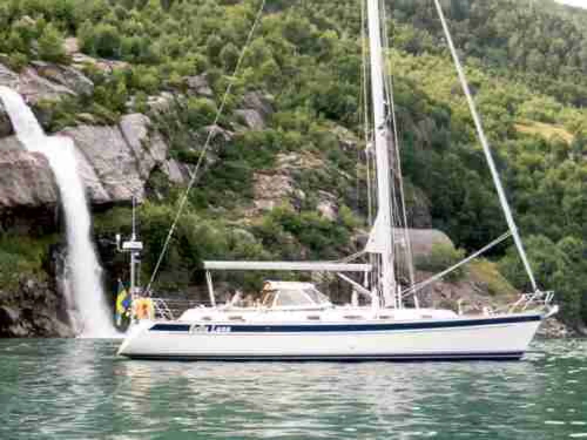 Hallberg Rassy 43 Mk II — 6/25