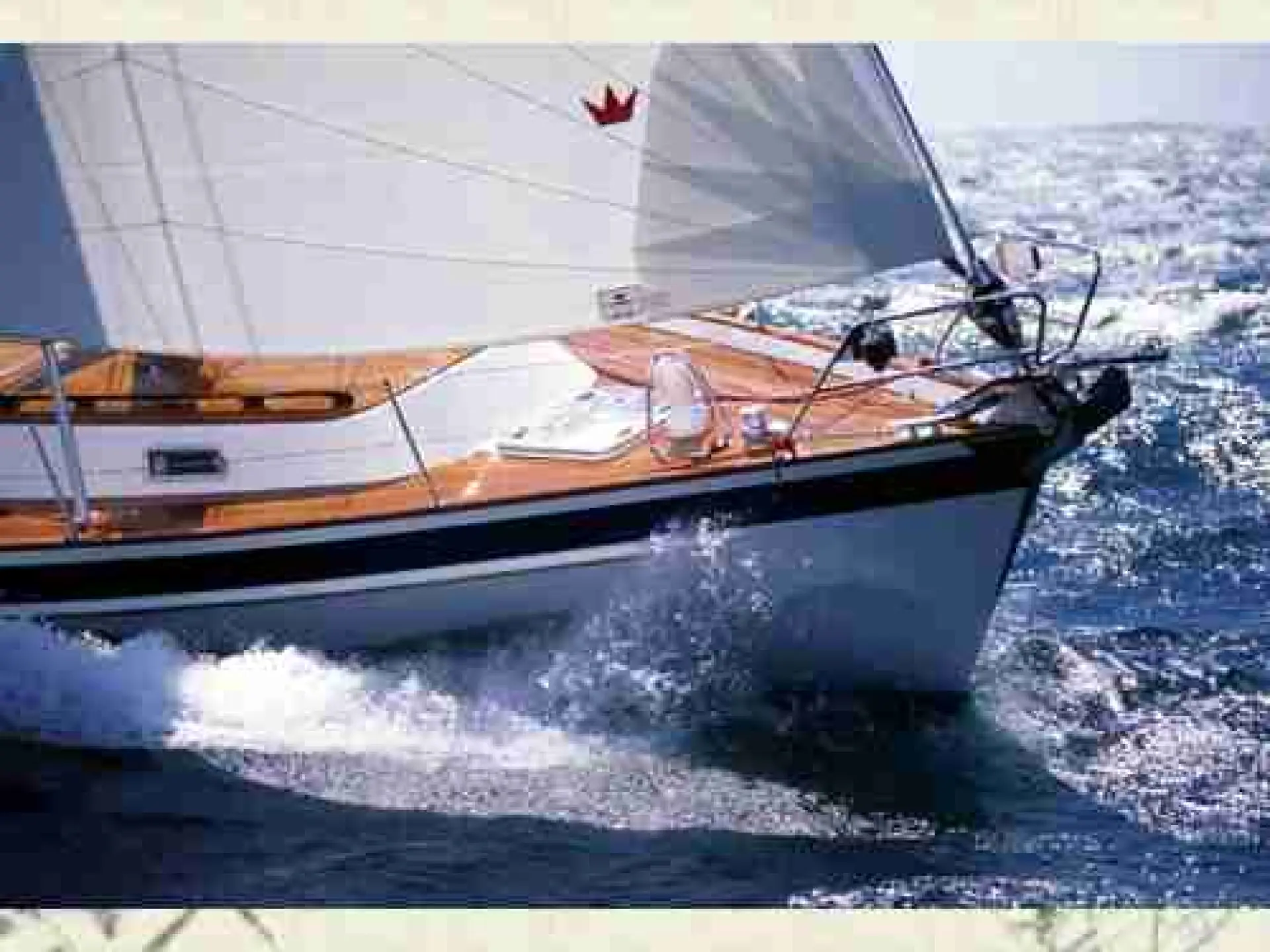 Hallberg Rassy 43 Mk II — 22/25