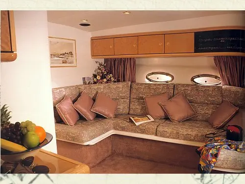 Mustique 42 — 4/7