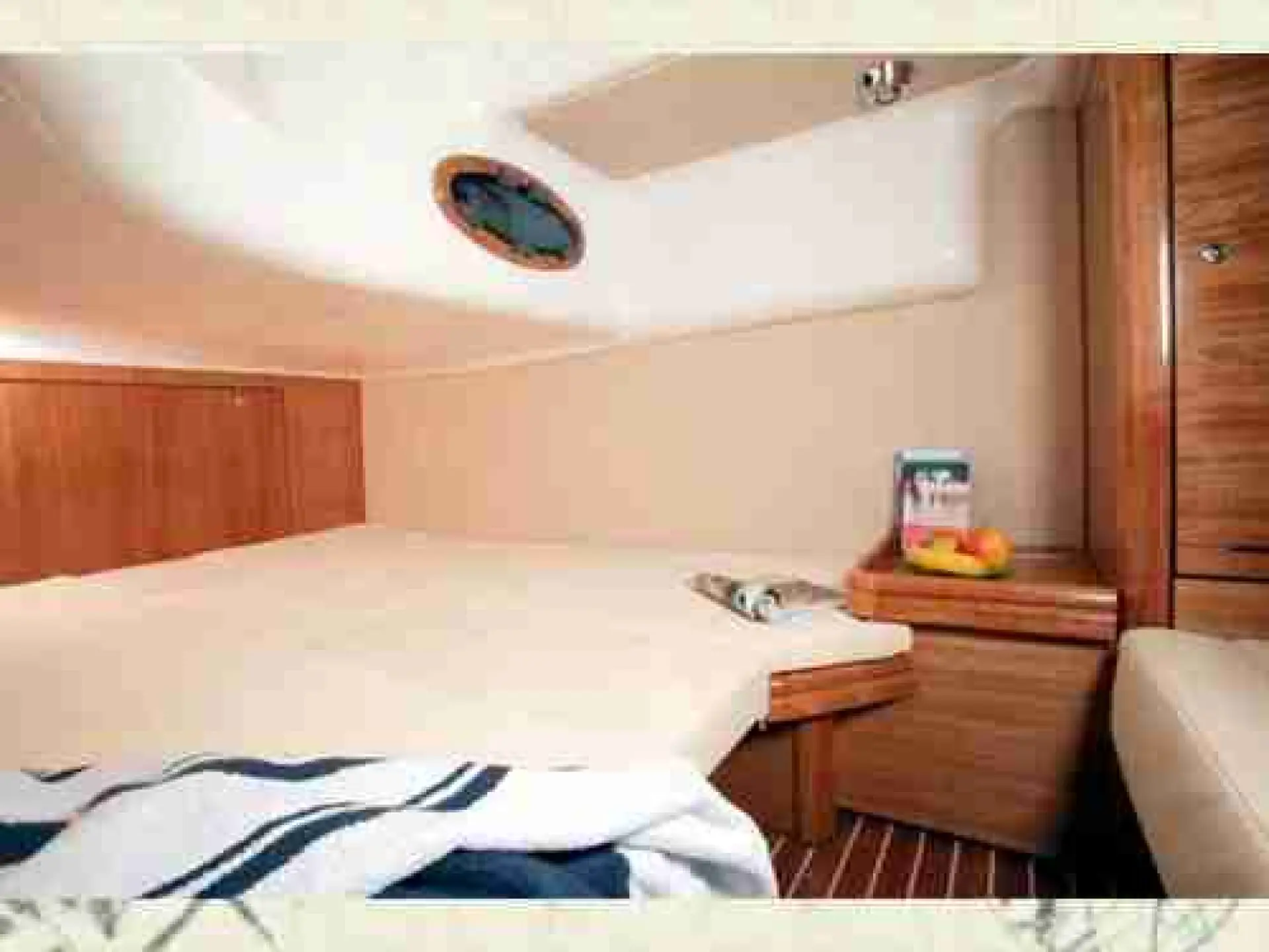 Bavaria 33 Sport — 9/17