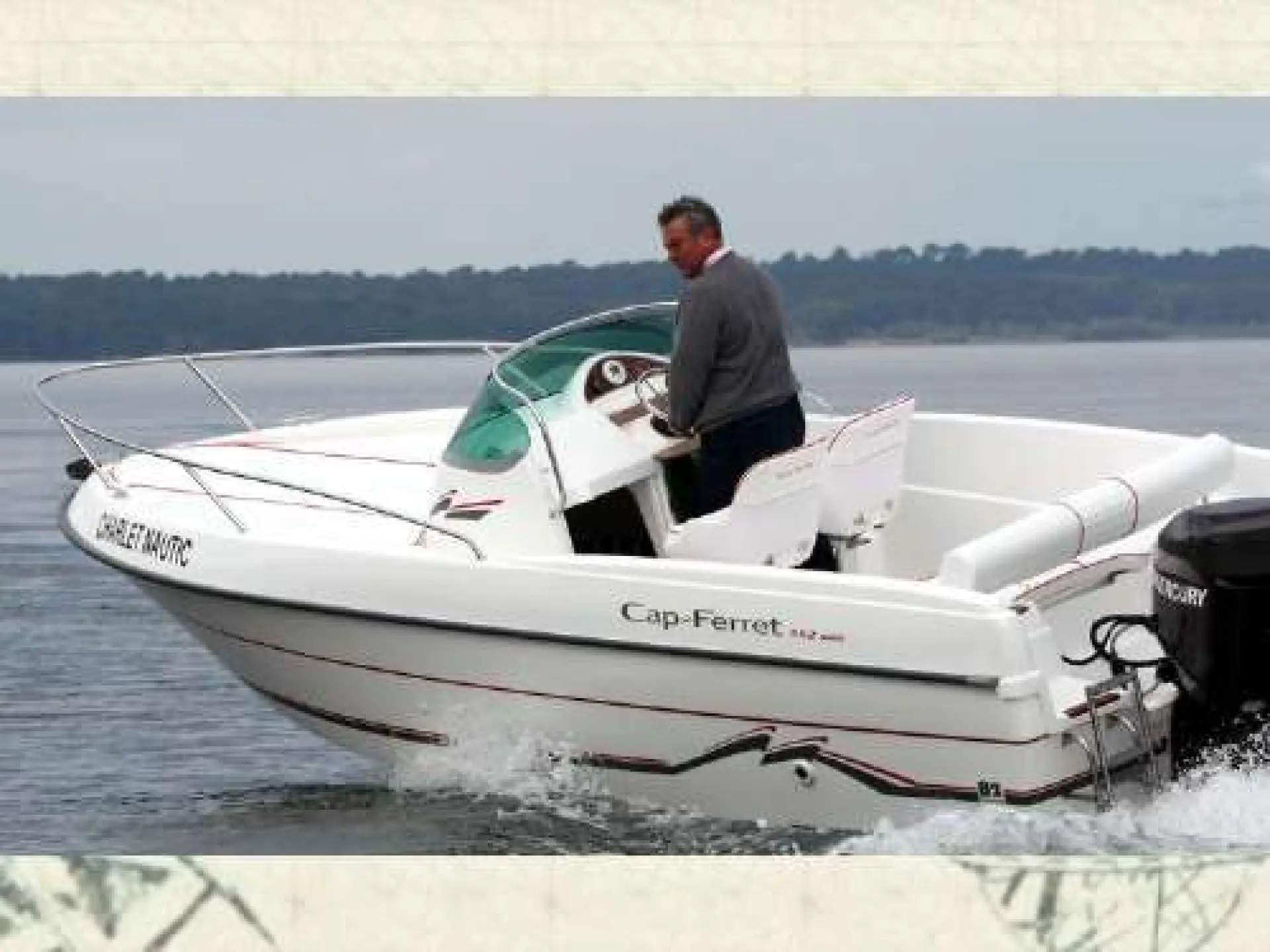 Cap Ferret 552 SWA — 1/6