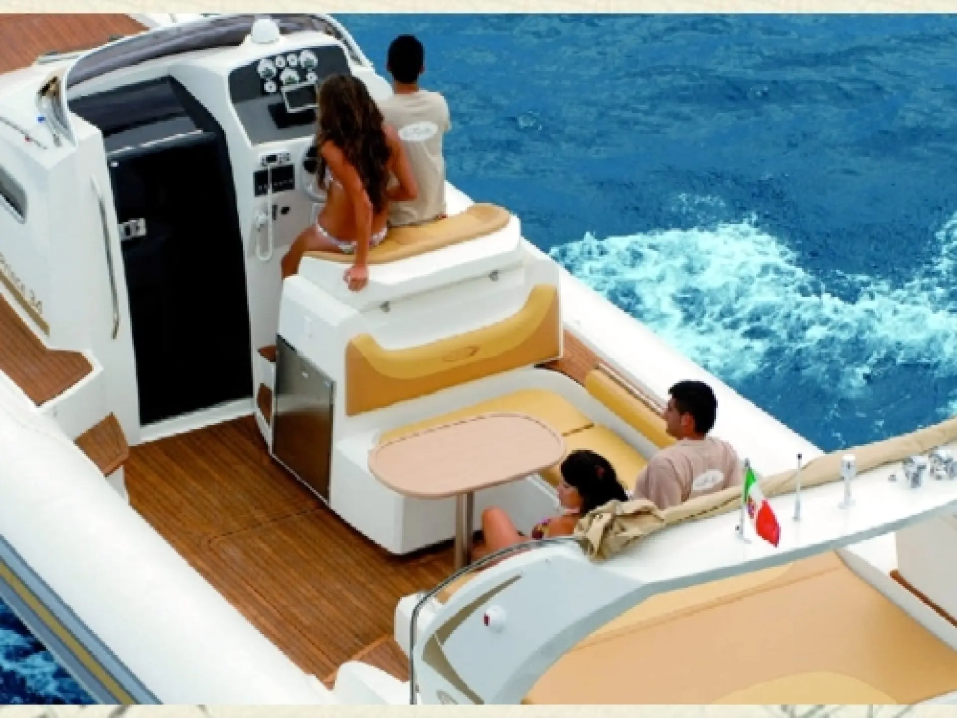 Prince 34 Cabin — 13/31