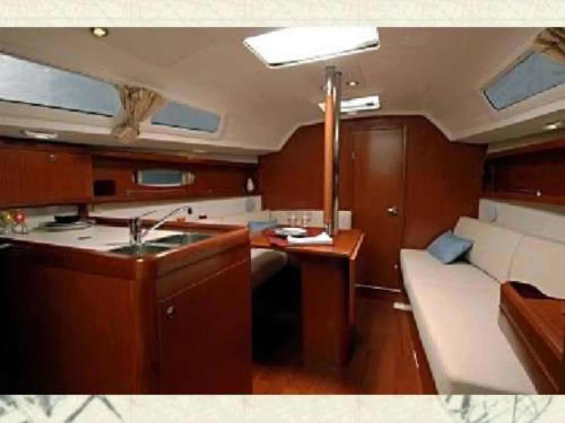 Oceanis 31 — 5/9