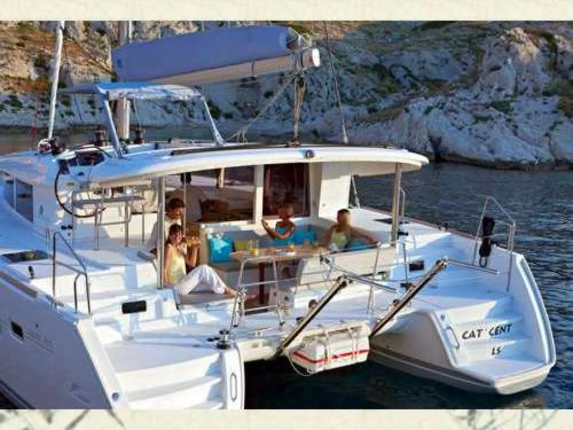 Lagoon 400 — 19/36