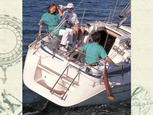 Bavaria 30 — 2/4