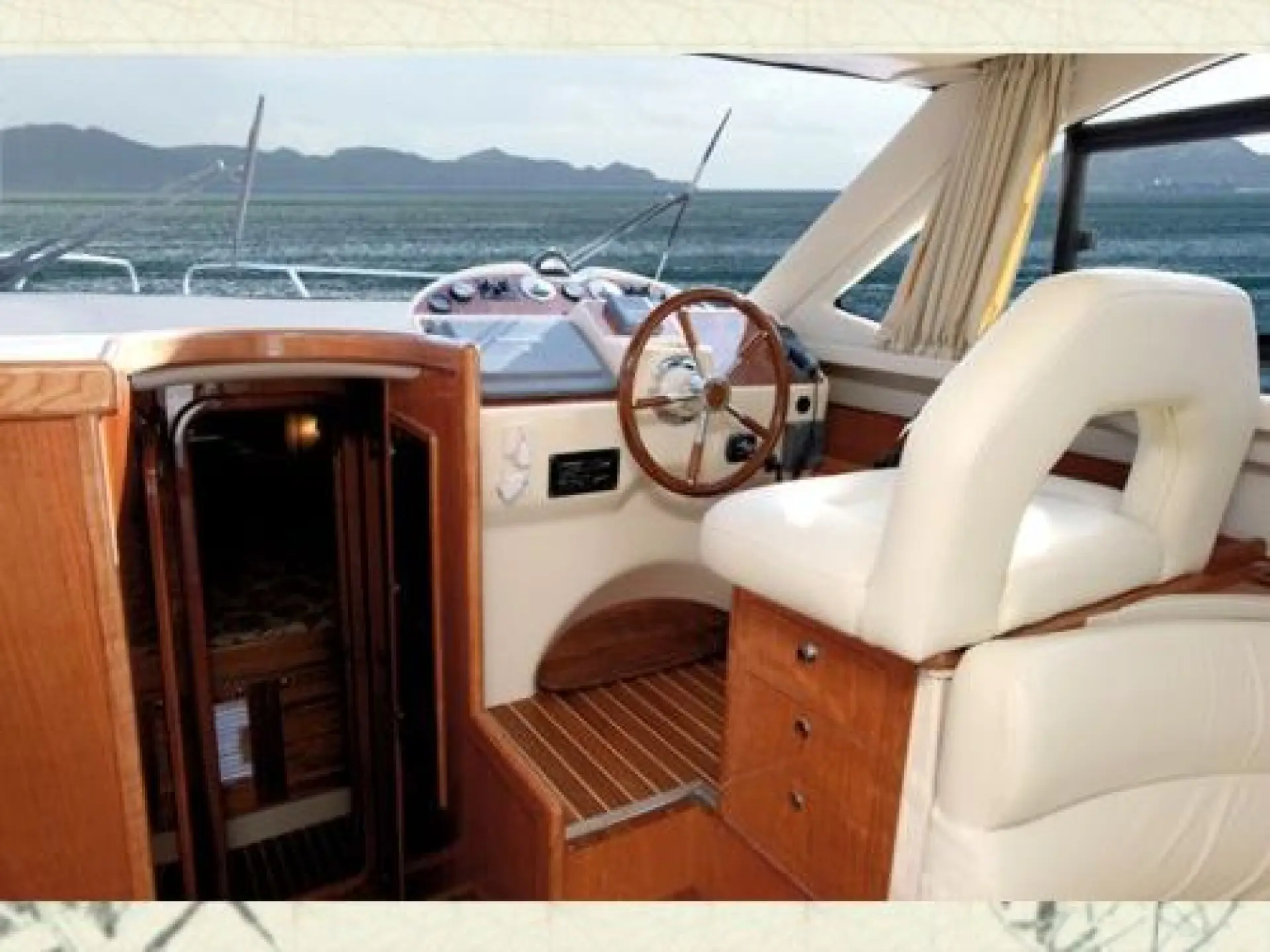 Astinor 34 Cruiser — 8/13