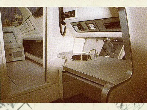 Glastron RV 1100 Top Banana — 4/5