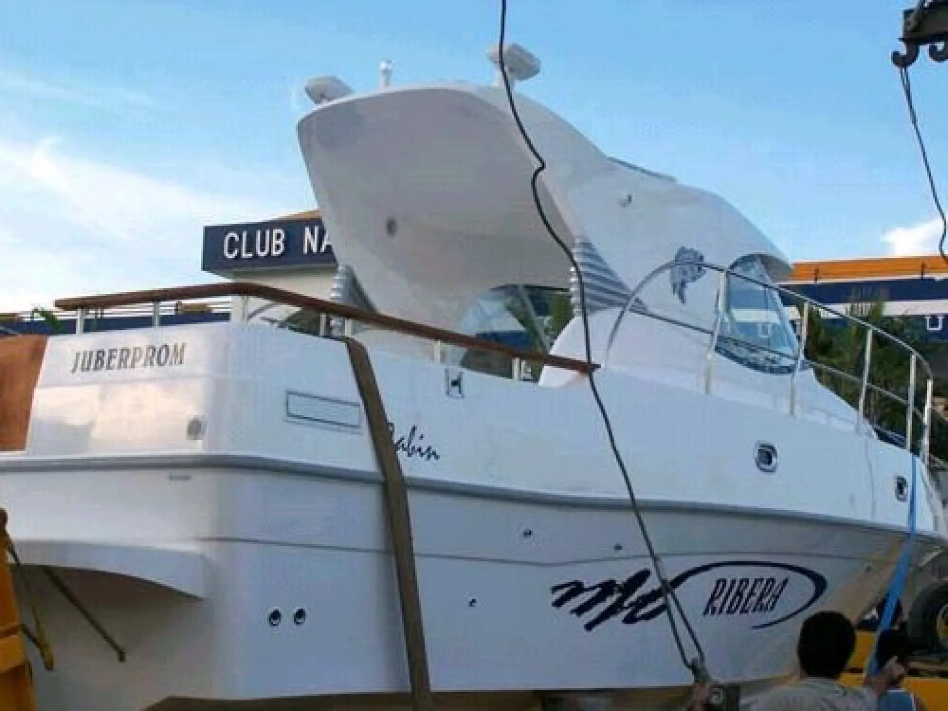 Ribera 890 Cabin — 4/11