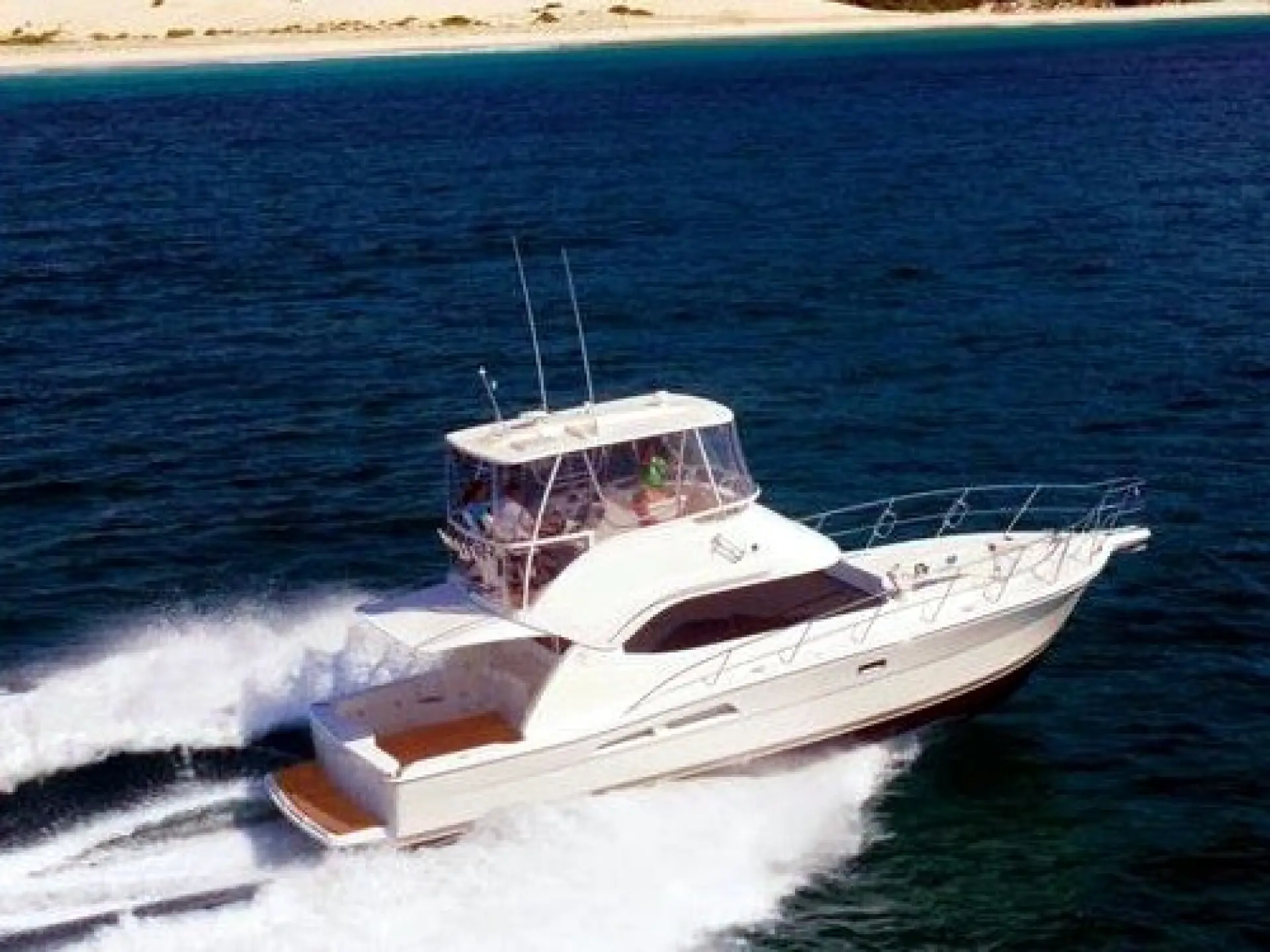 Riviera 41 Flybridge Convertible — 7/17