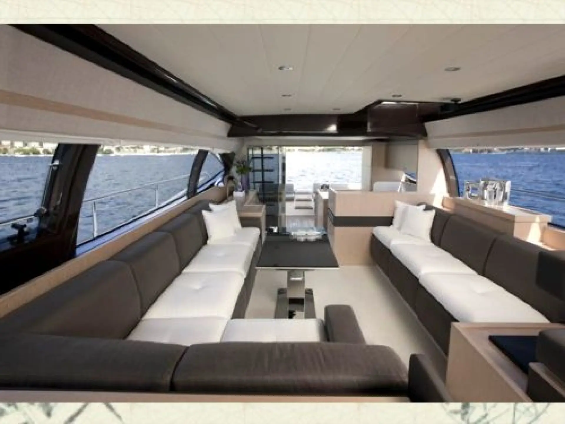 Ferretti 570 — 12/29