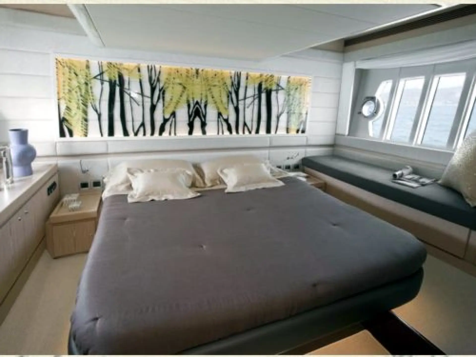 Ferretti 570 — 19/29