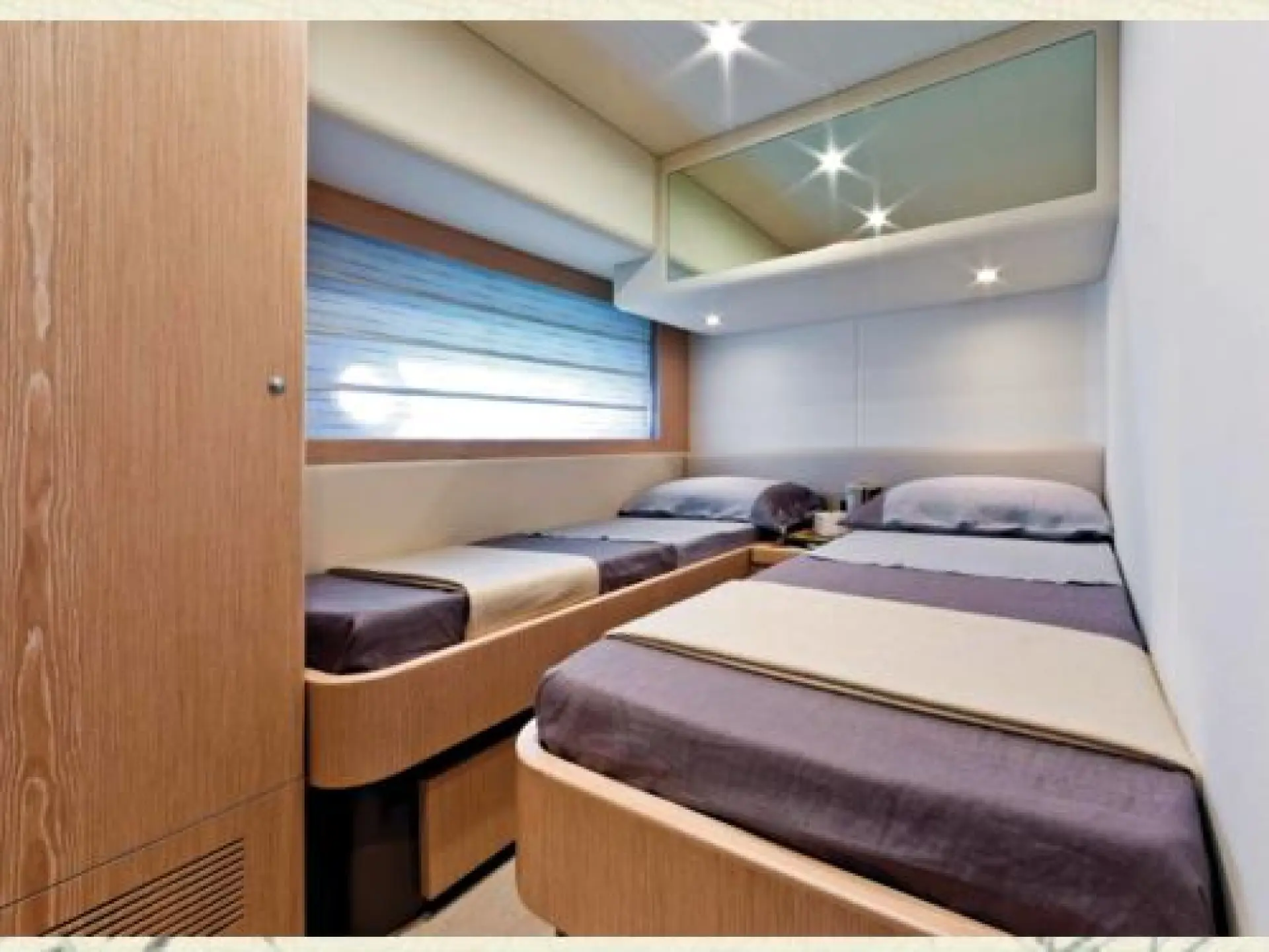 Ferretti 570 — 22/29