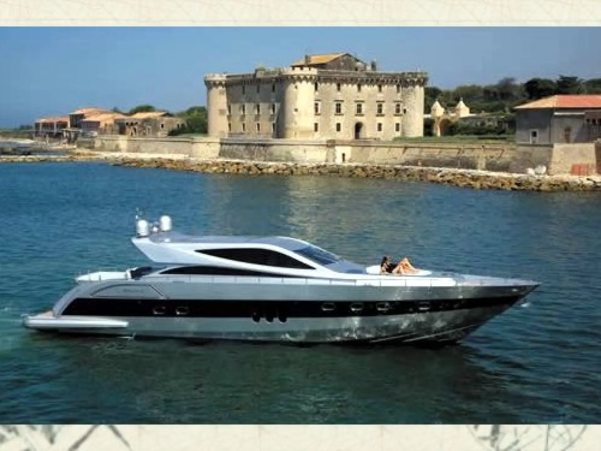 Alfamarine 72 — 4/19