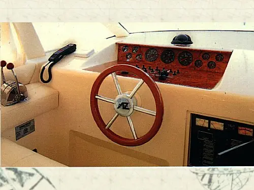Azimut 36 — 4/8