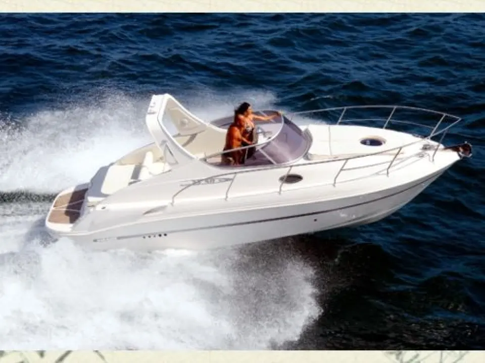 Mano 23,50 Cabin