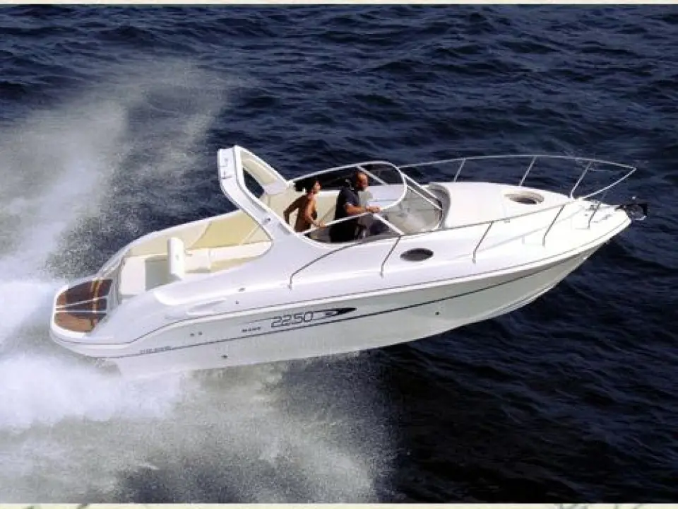 Mano 22,50 Cabin