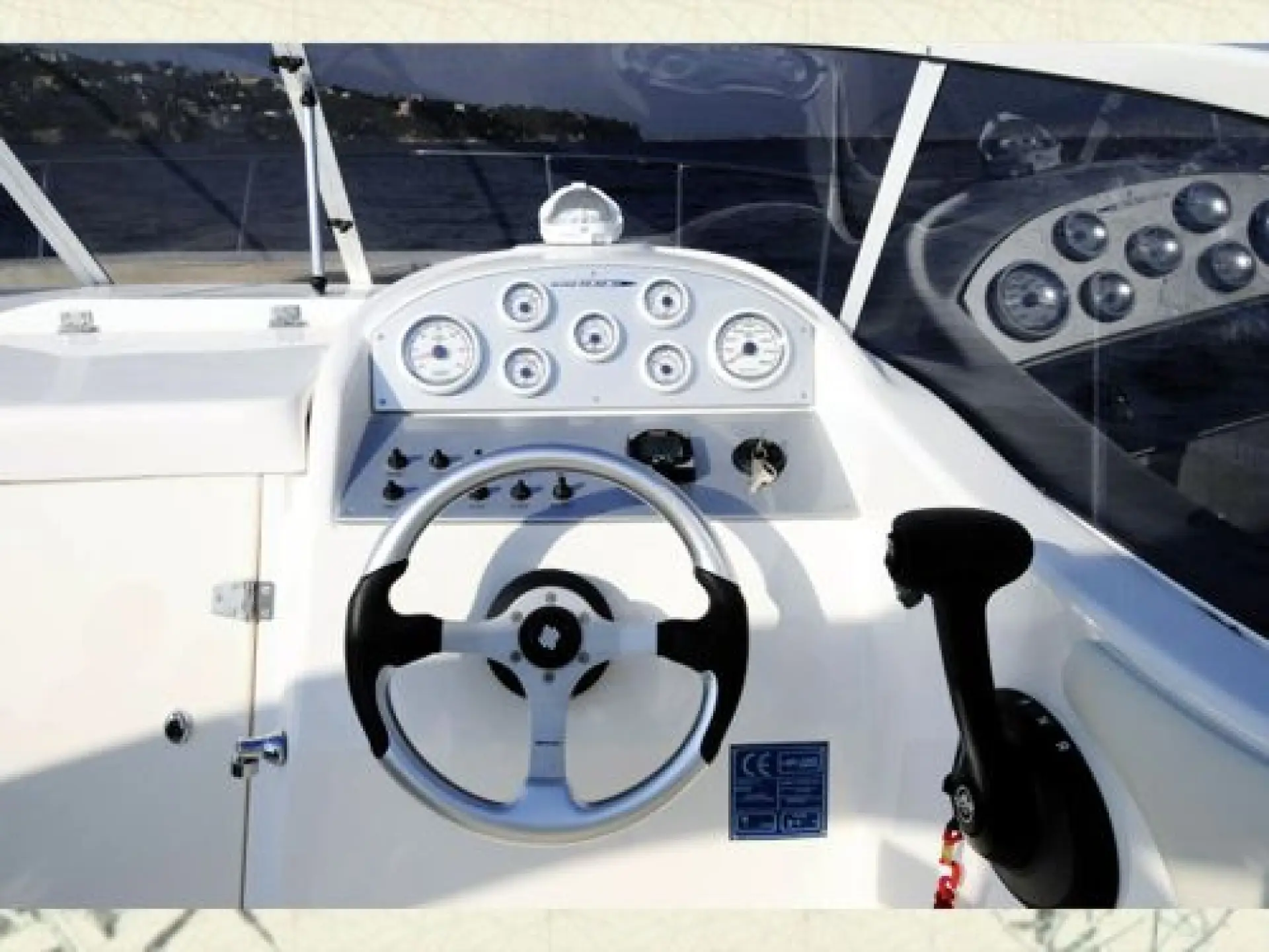 Mano 22,50 Cabin — 9/13