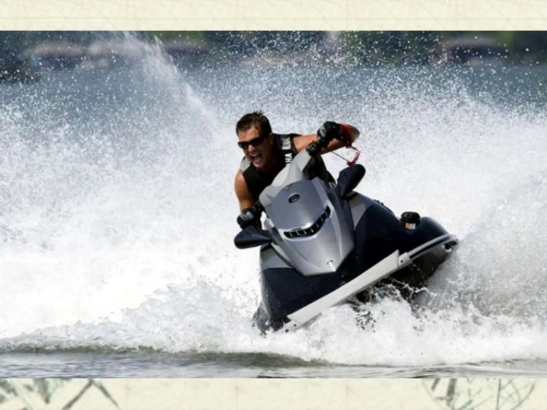 Waverunner VXS — 3/7