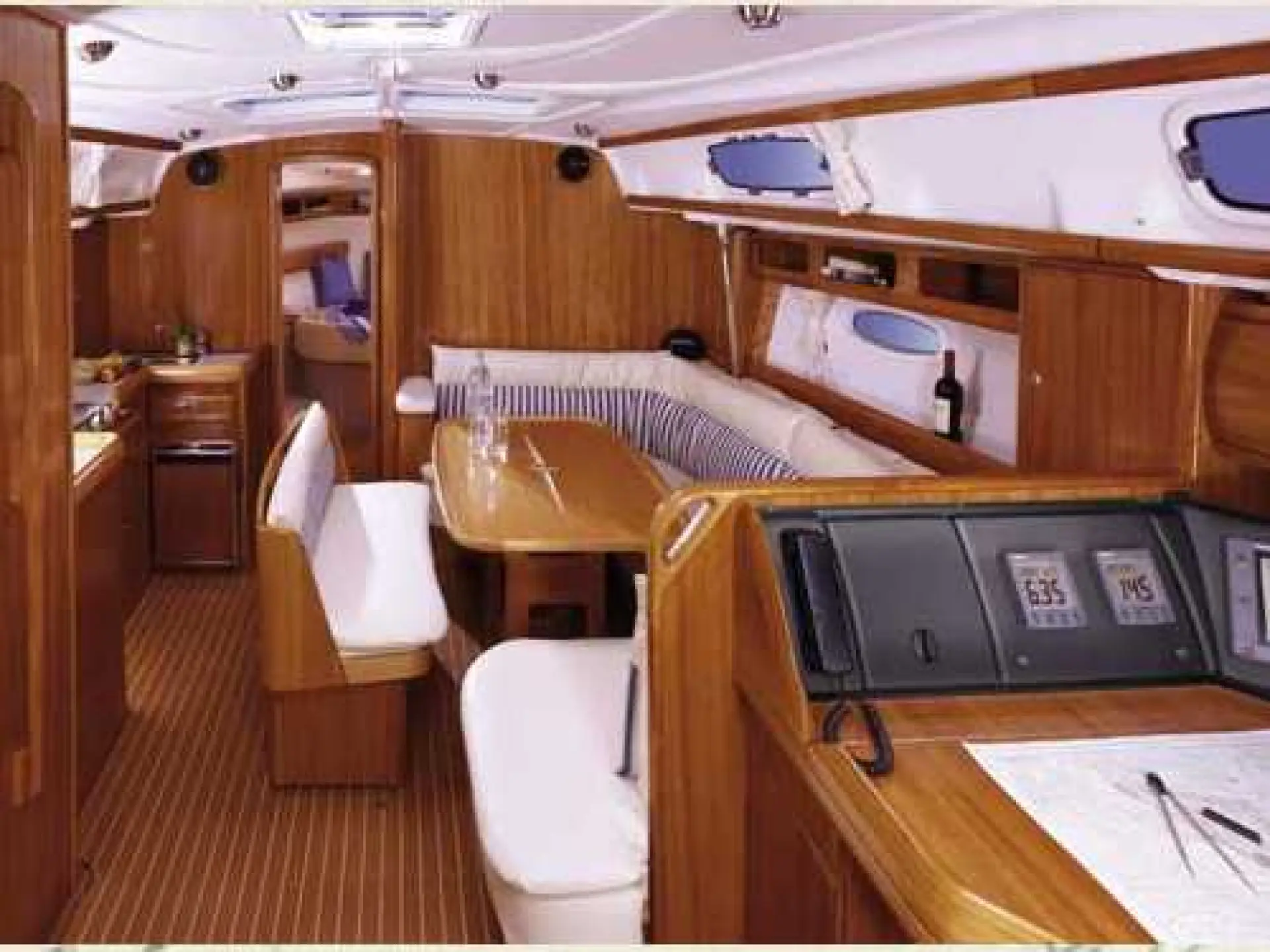 Bavaria 42 Cruiser — 9/13