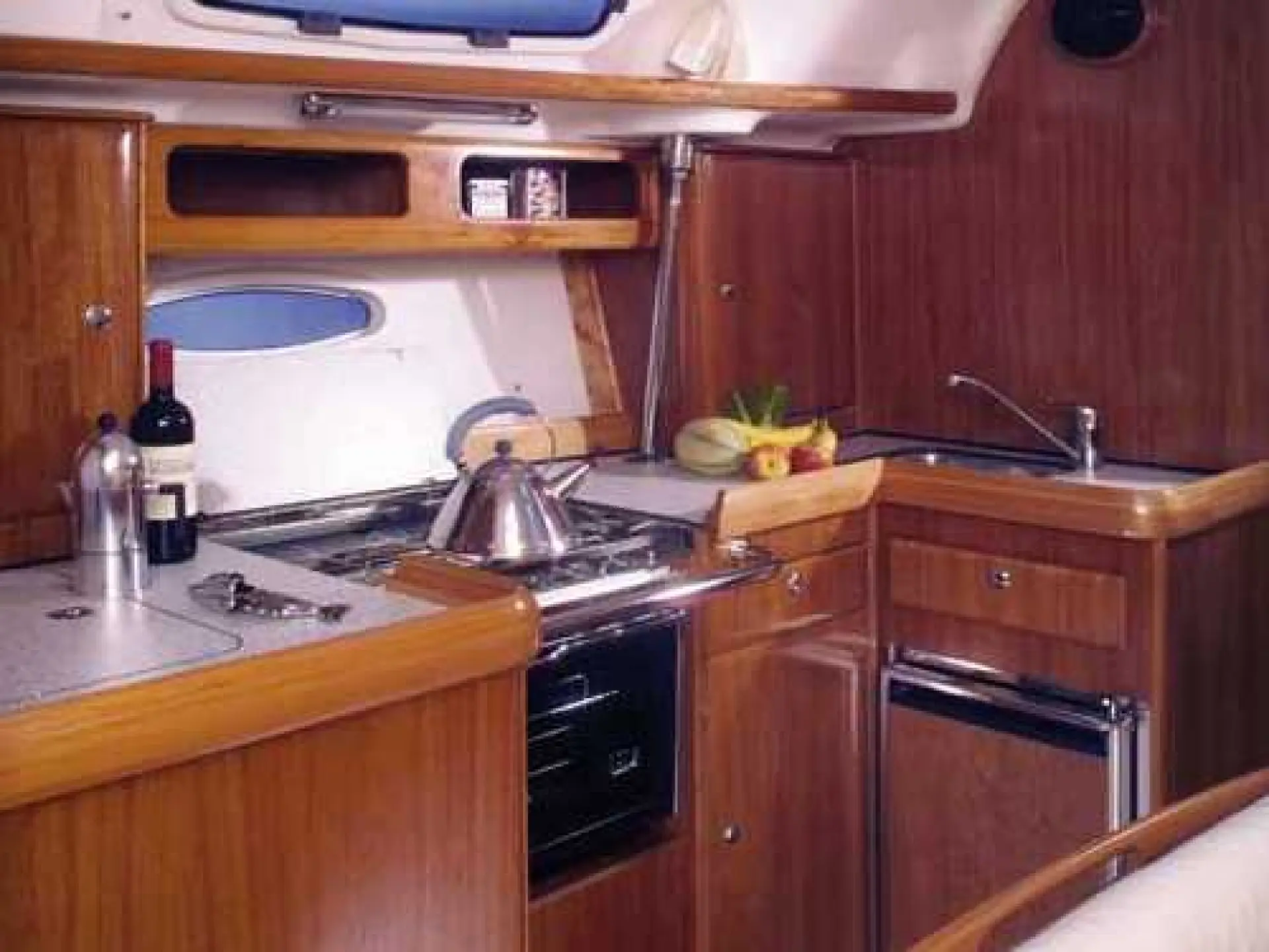 Bavaria 42 Cruiser — 11/13