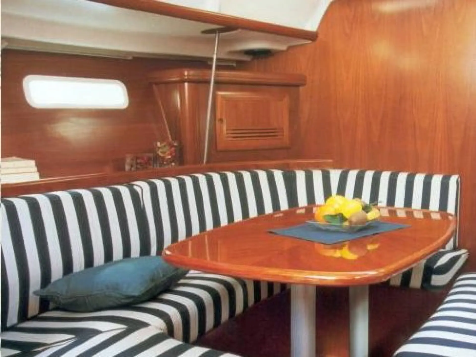 Oceanis 393 Clipper — 19/22