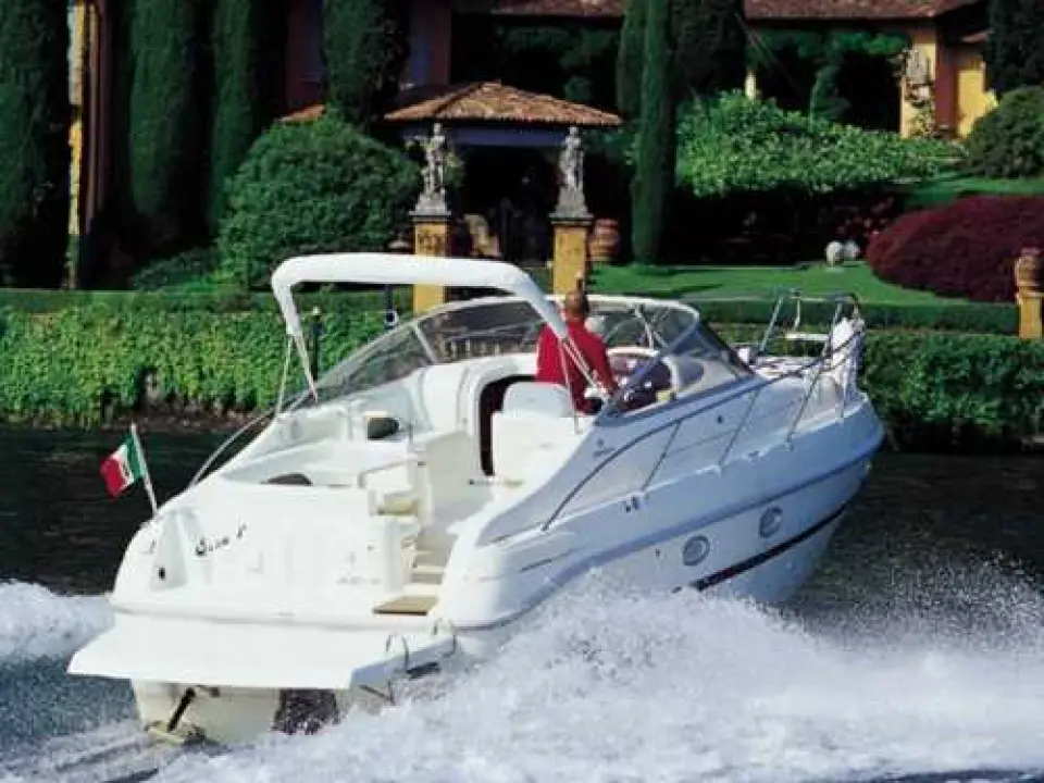 Zaffiro 28