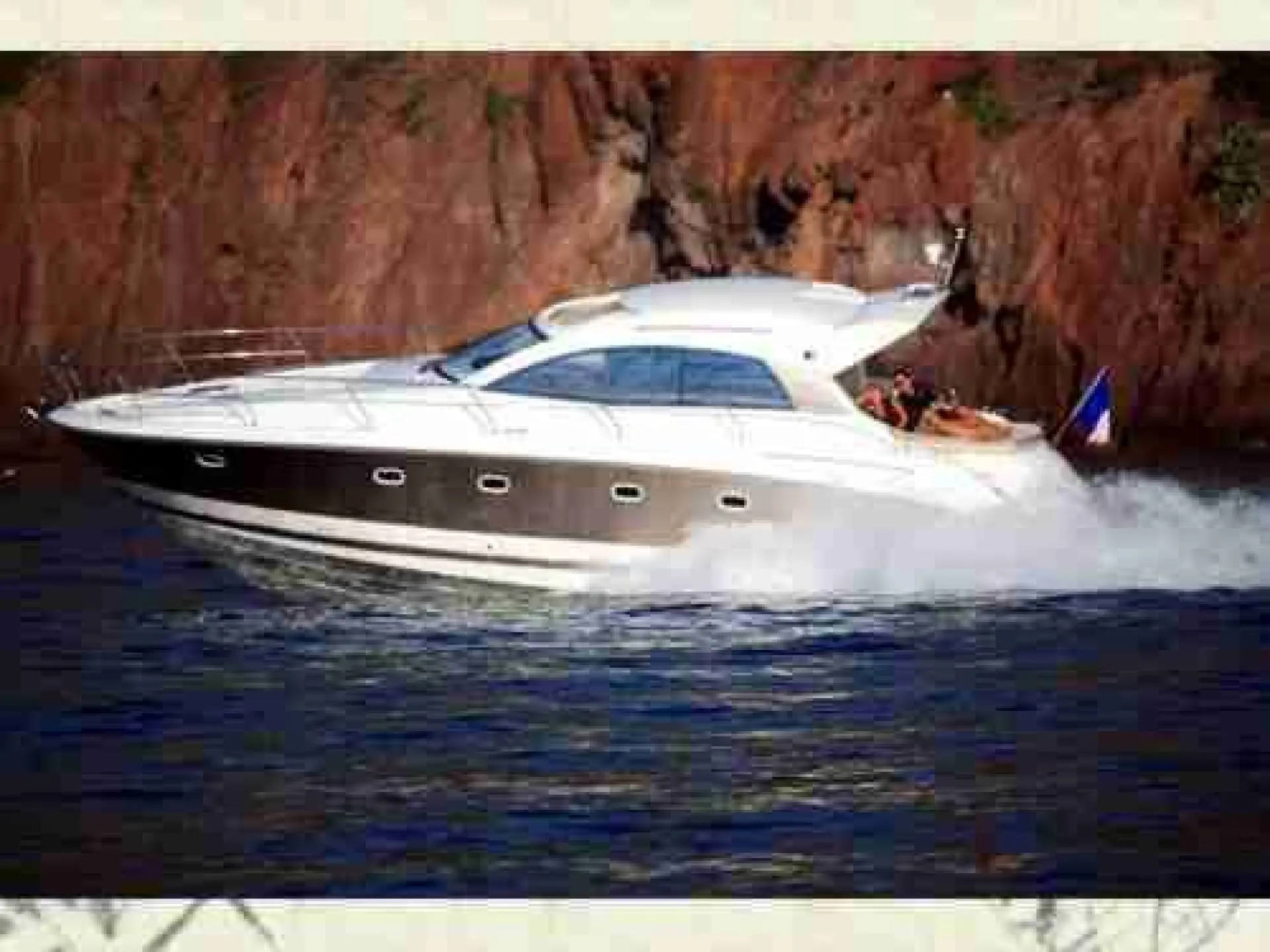 Prestige 42 S — 7/26