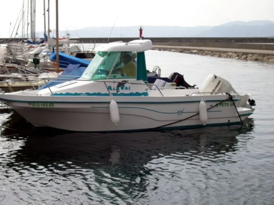 AlaVai 598 Cabine · 2005