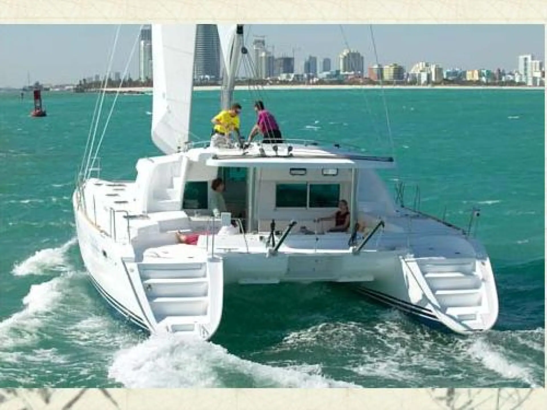 Lagoon 440 — 4/16