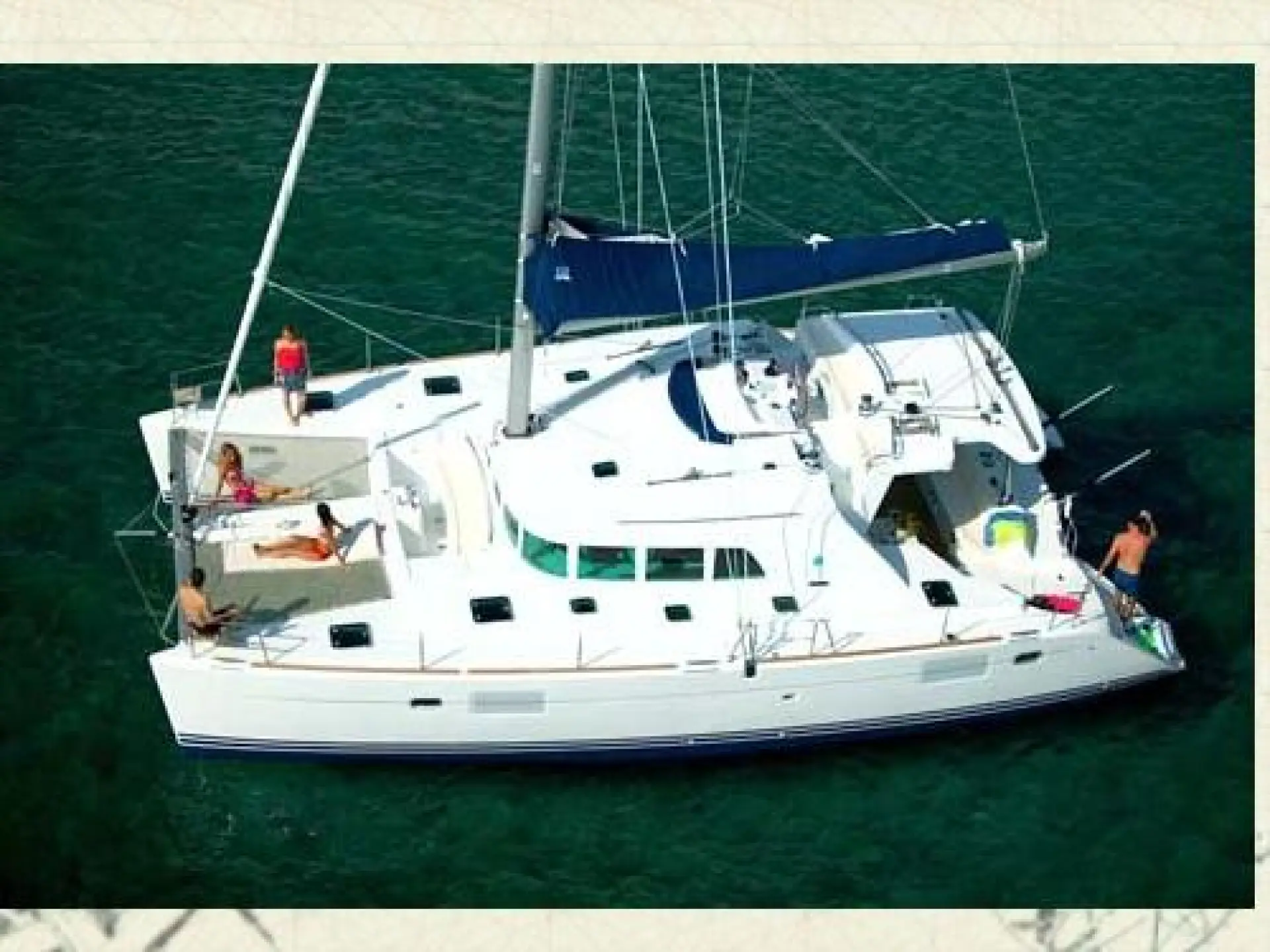 Lagoon 440 — 7/16